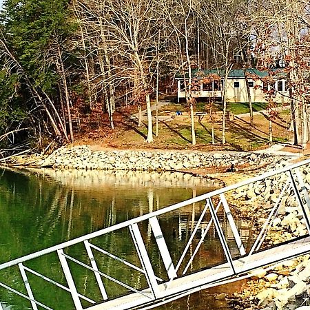 Blue Water Resort Dayton Exterior photo